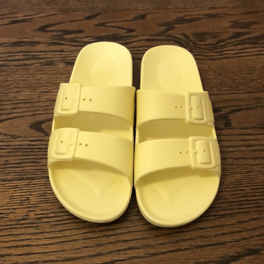 Freedom Moses “Sugar” slides